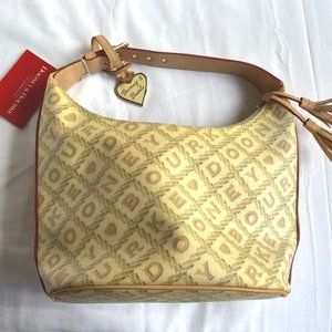 New Vintage Dooney & Bourke Large Cream Signature Bucket Bag